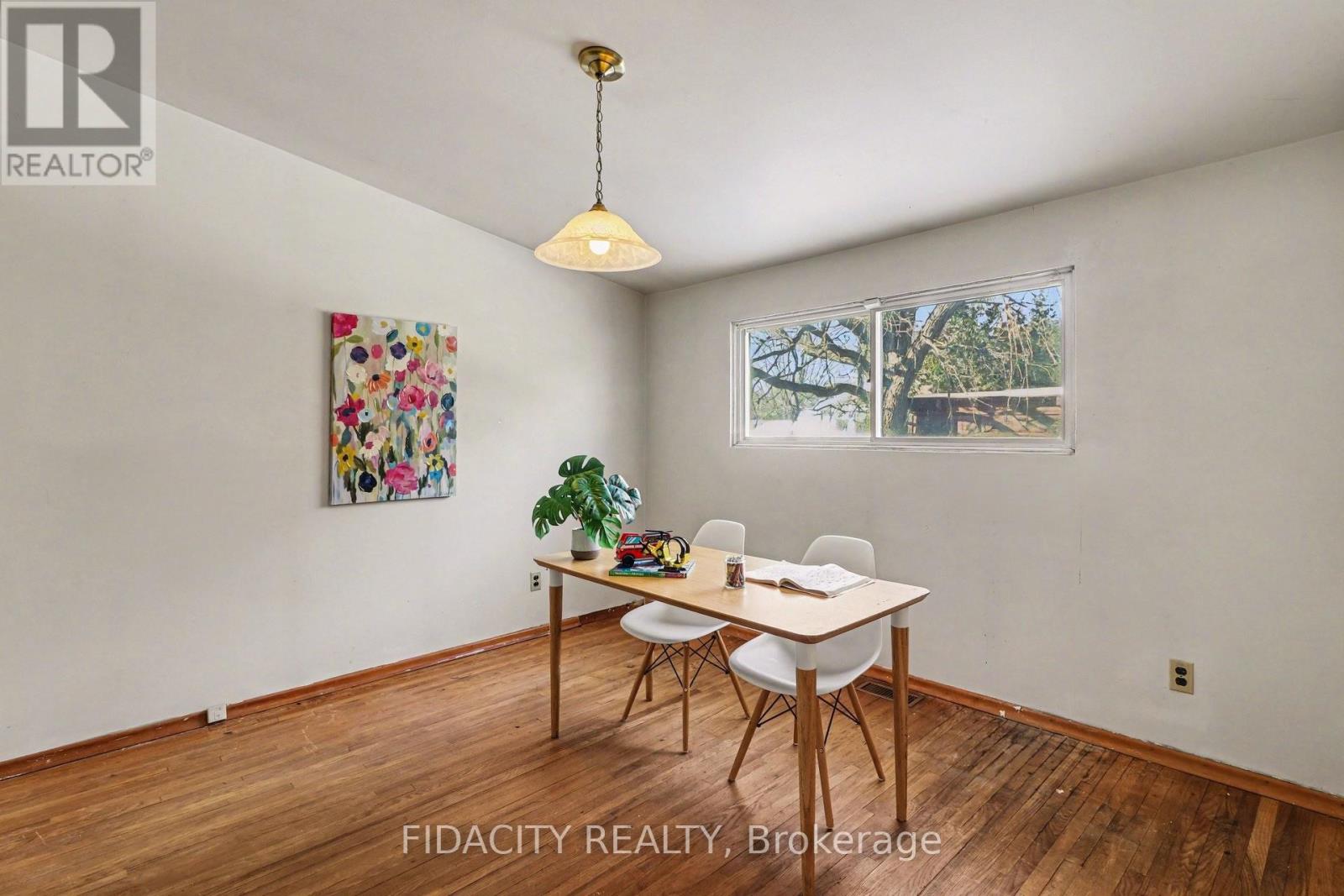 1933 Connecticut Avenue, Ottawa, Ontario  K1H 6Y3 - Photo 16 - X12807110