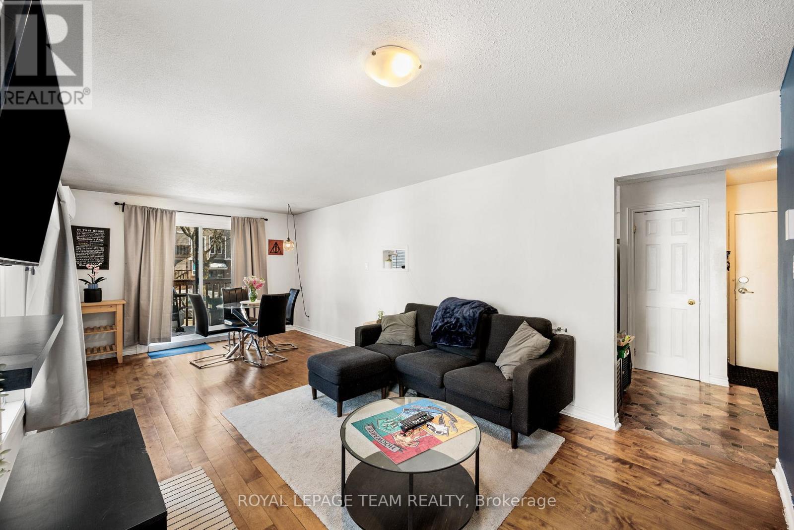 4 - 160 Fenerty Court, Ottawa, Ontario  K2L 3A7 - Photo 10 - X12807154
