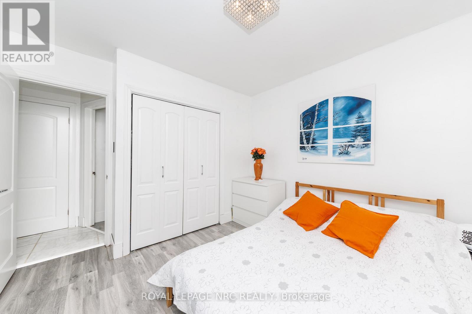 7 Vera Street, St. Catharines, Ontario  L2S 1C3 - Photo 15 - X12807086