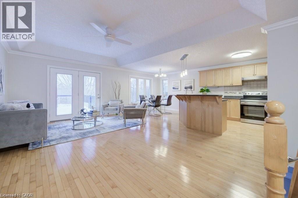 670 Salzburg Drive, Waterloo, Ontario  N2V 2N8 - Photo 10 - 40799848