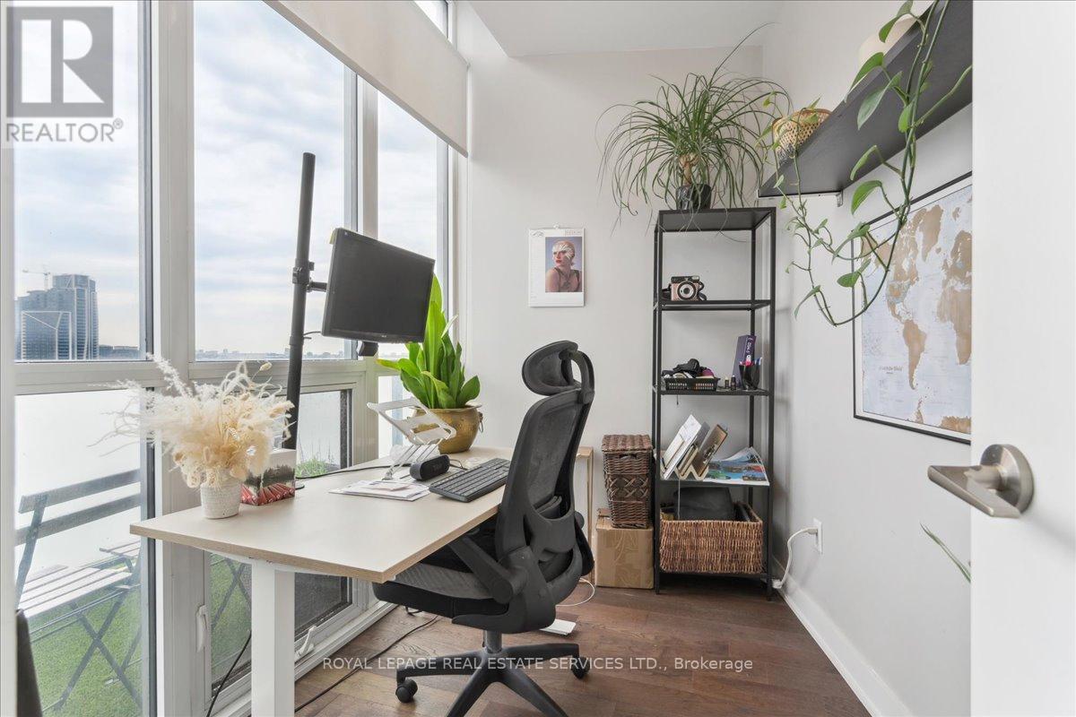 Ph - 08 - 169 Fort York Boulevard, Toronto, Ontario  M5V 0C8 - Photo 24 - C12806962