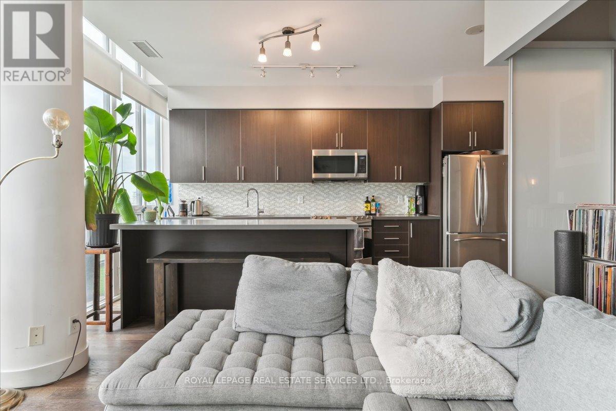 Ph - 08 - 169 Fort York Boulevard, Toronto, Ontario  M5V 0C8 - Photo 6 - C12806962