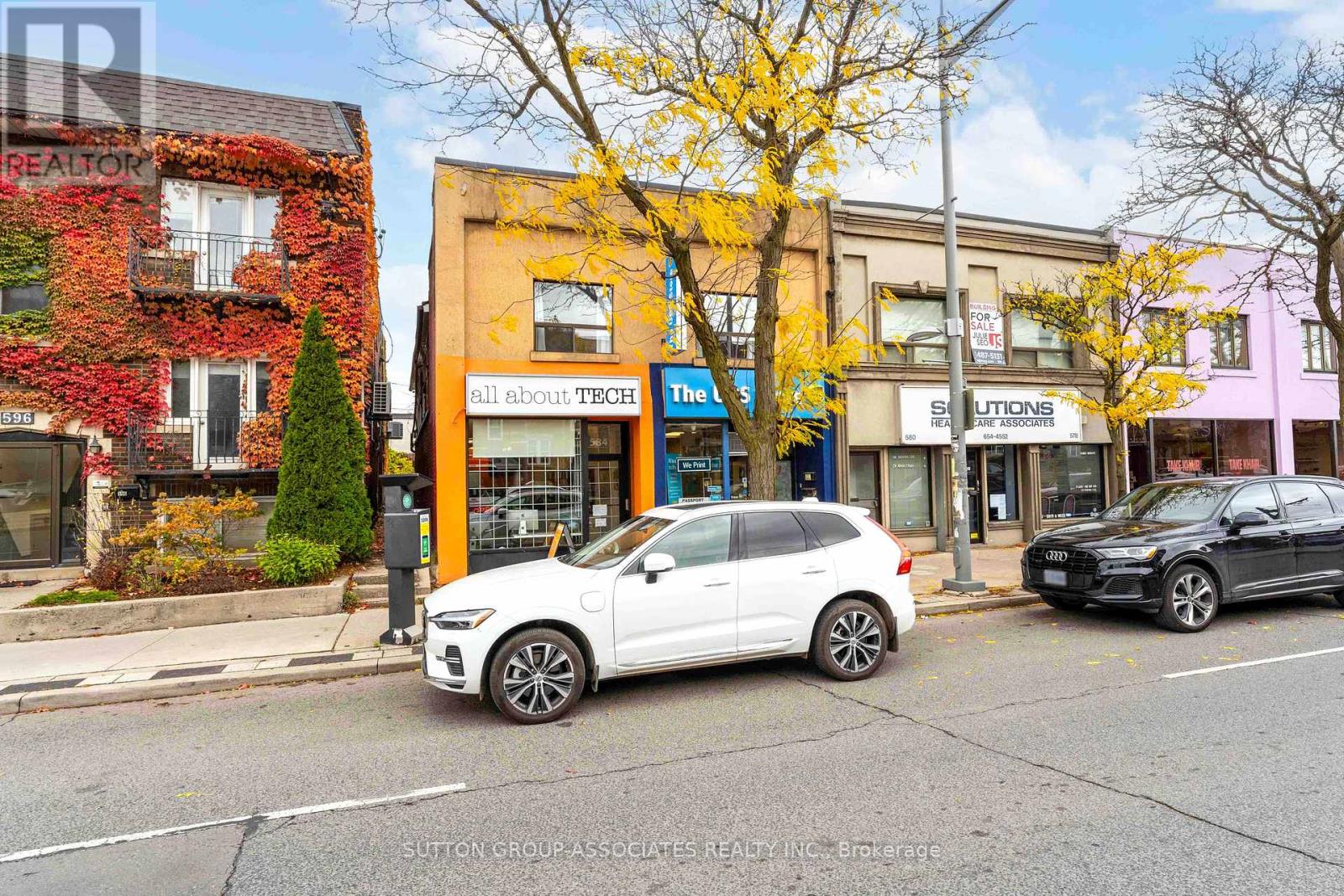 2 - 582 St Clair Avenue W, Toronto, Ontario  M6C 1A6 - Photo 2 - C12806966