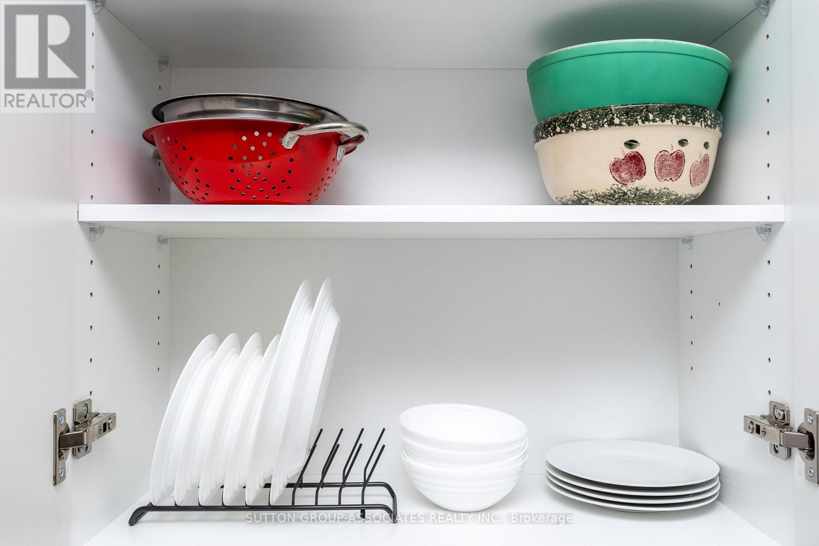 2 - 582 St Clair Avenue W, Toronto, Ontario  M6C 1A6 - Photo 20 - C12806966