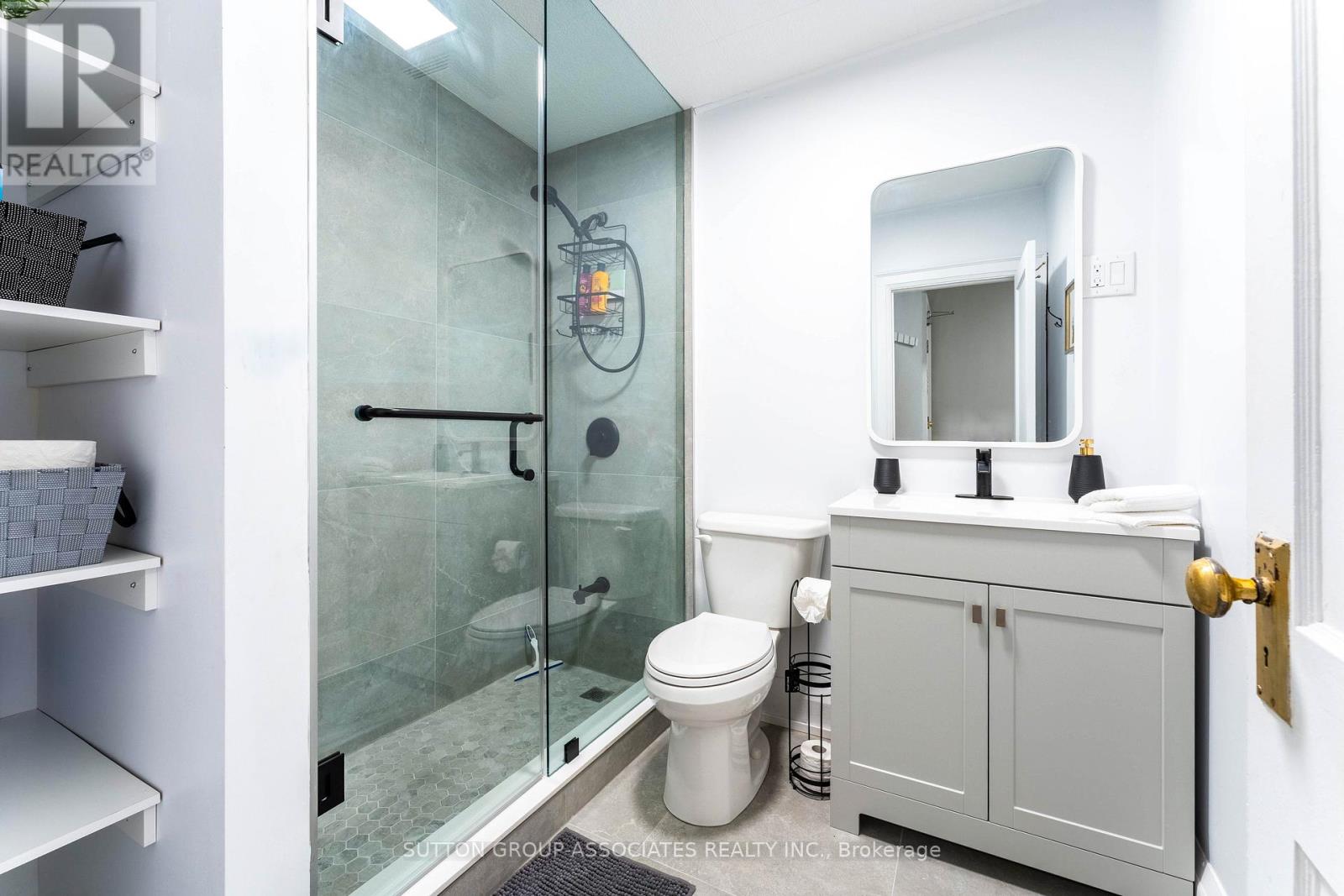 2 - 582 St Clair Avenue W, Toronto, Ontario  M6C 1A6 - Photo 24 - C12806966