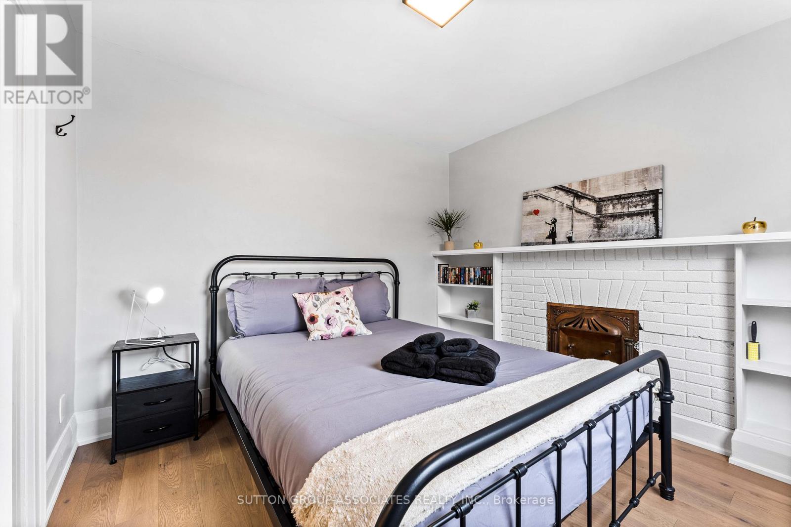 2 - 582 St Clair Avenue W, Toronto, Ontario  M6C 1A6 - Photo 9 - C12806966