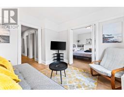 2 - 582 ST CLAIR AVENUE W, Toronto, Ontario