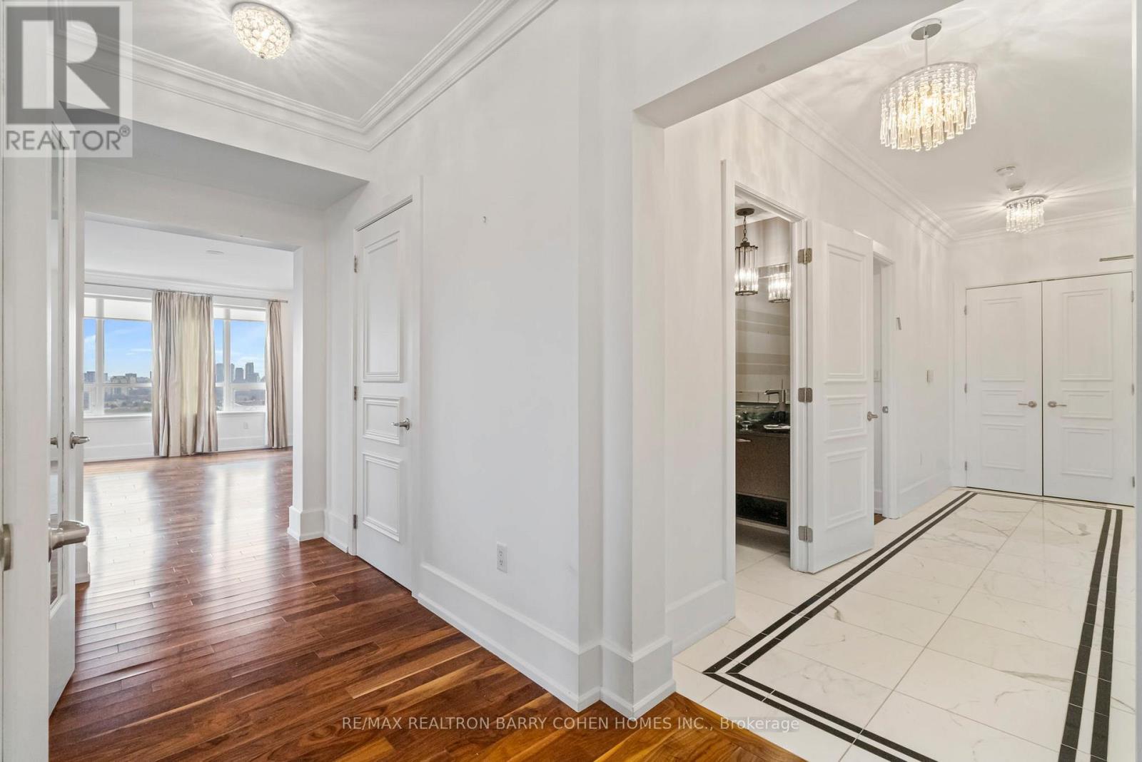 805c - 662 Sheppard Avenue E, Toronto, Ontario  M2K 3E6 - Photo 3 - C12807084