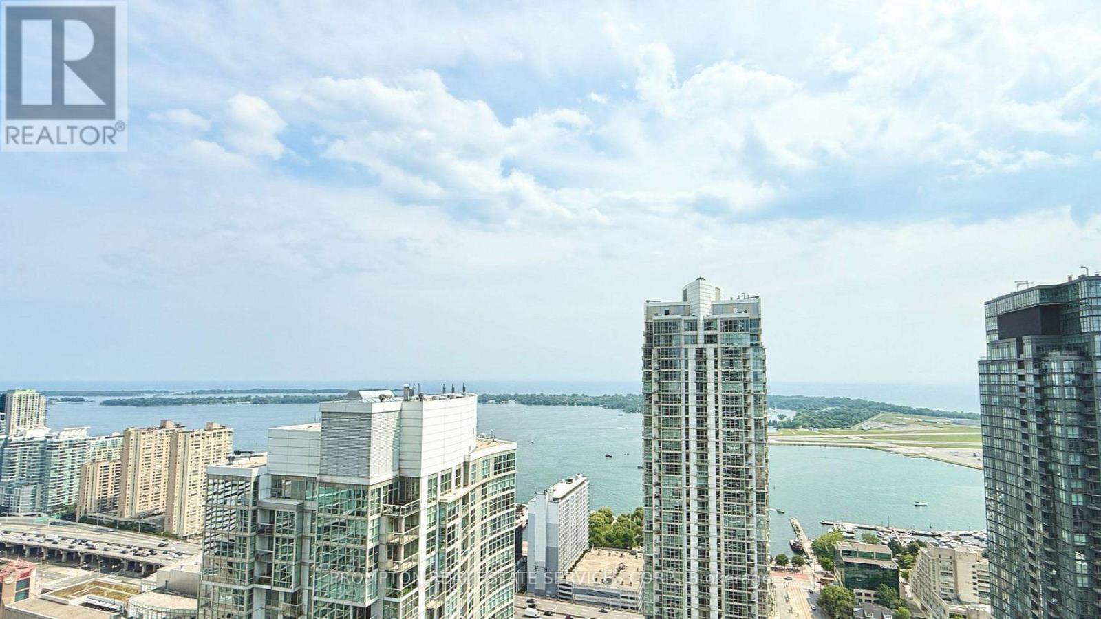 4911 - 3 Concord Cityplace Way, Toronto (Waterfront Communities), Ontario  M5V 0X4 - Photo 20 - C12807090