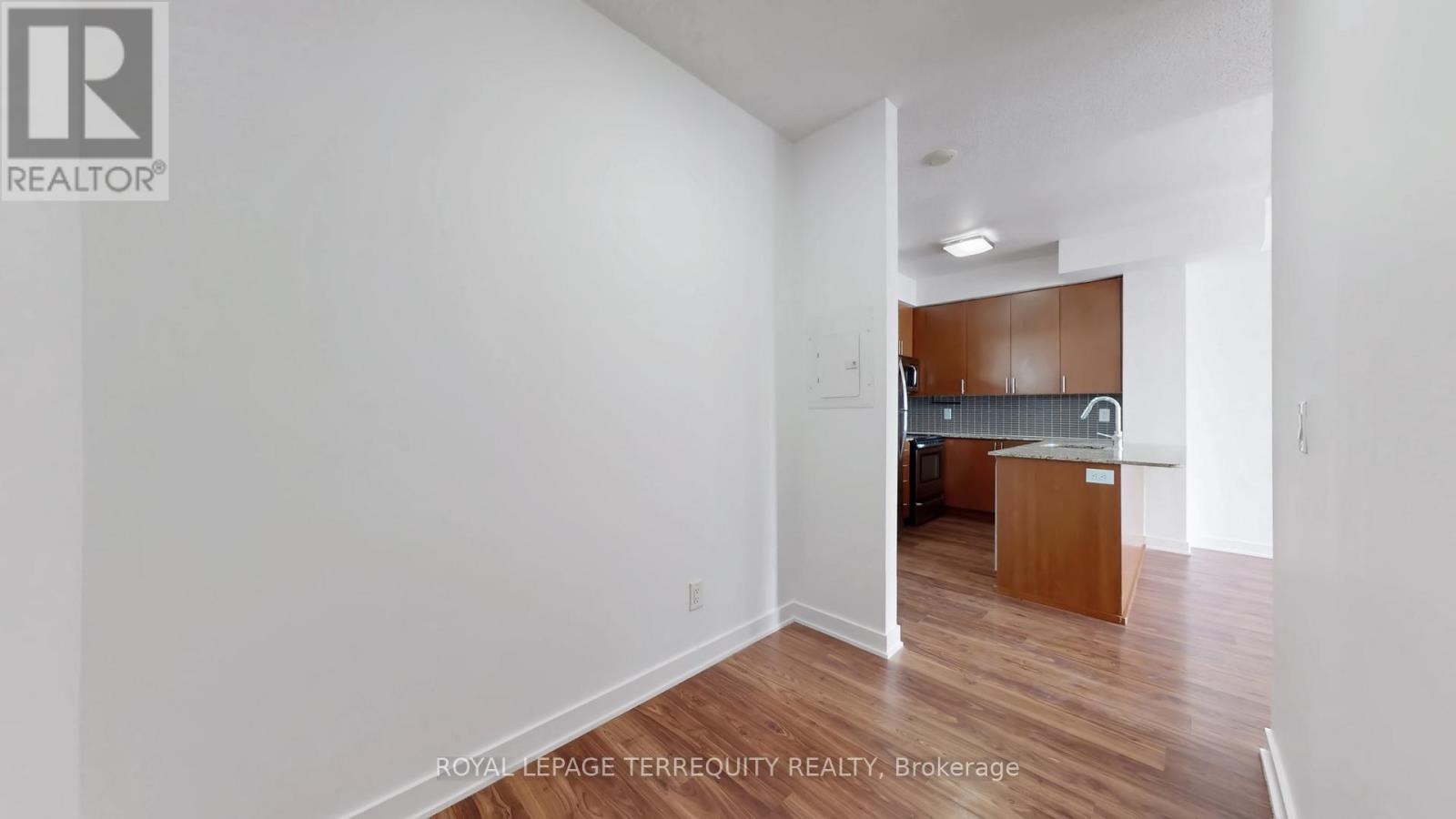 1113 - 260 Sackville Street, Toronto (Regent Park), Ontario  M5A 0B3 - Photo 15 - C12807094