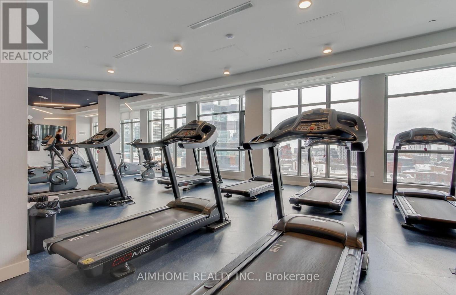 60 Princess Street, Toronto, Ontario  M5A 2C7 - Photo 3 - C12807106