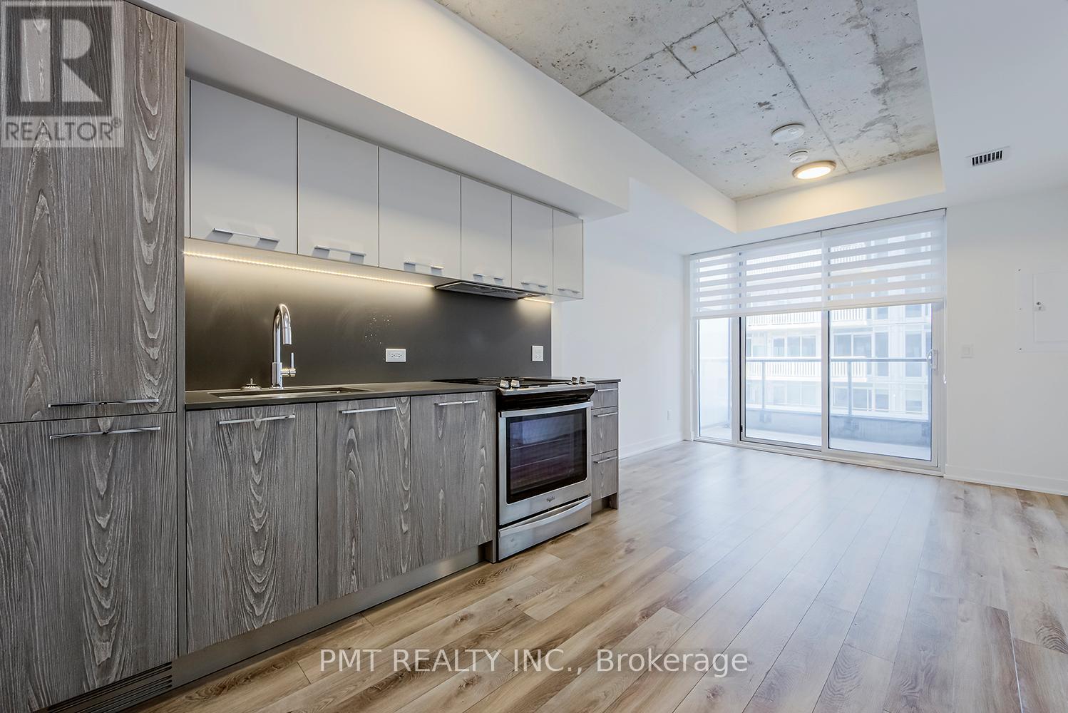 704 - 30 Baseball Place, Toronto, Ontario  M4M 0E8 - Photo 3 - E12806934