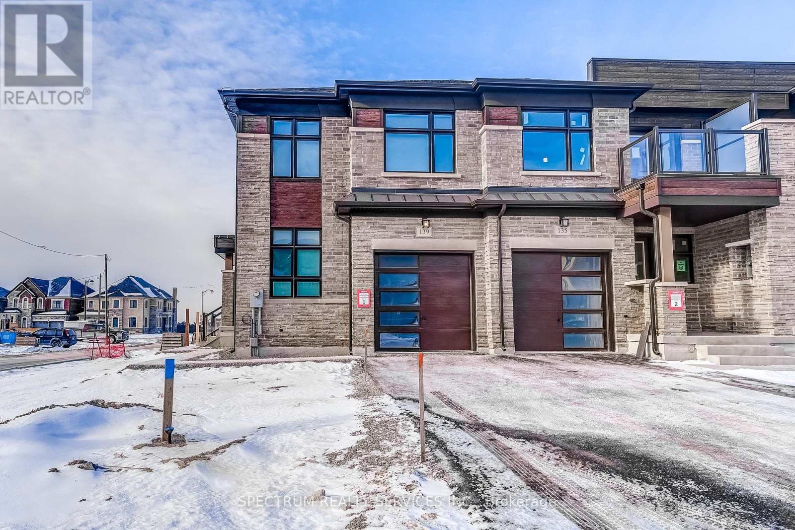 139 ADARIO CRESCENT, Vaughan, Ontario
