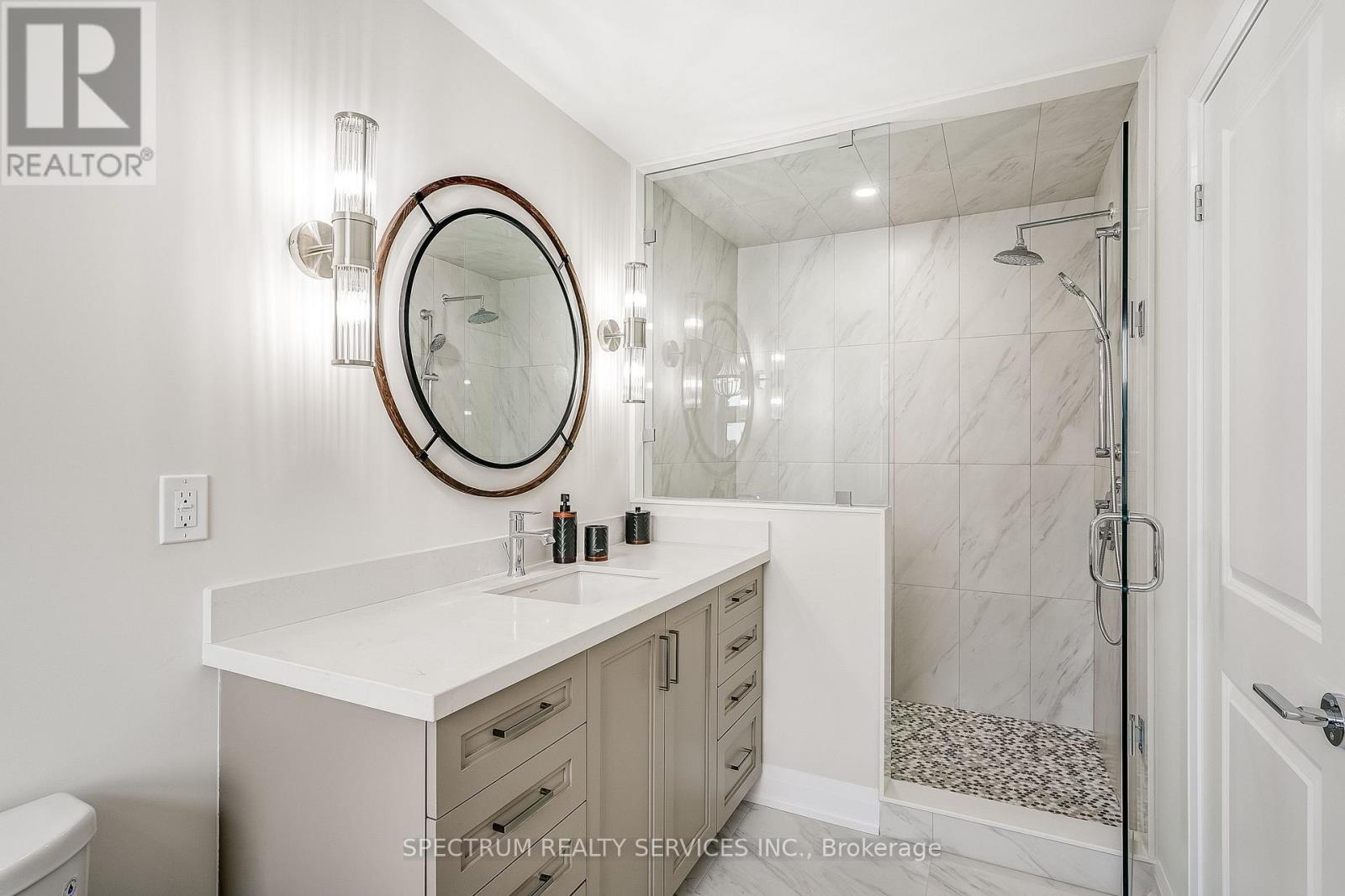 139 Adario Crescent, Vaughan, Ontario  L3L 0G4 - Photo 13 - N12806932