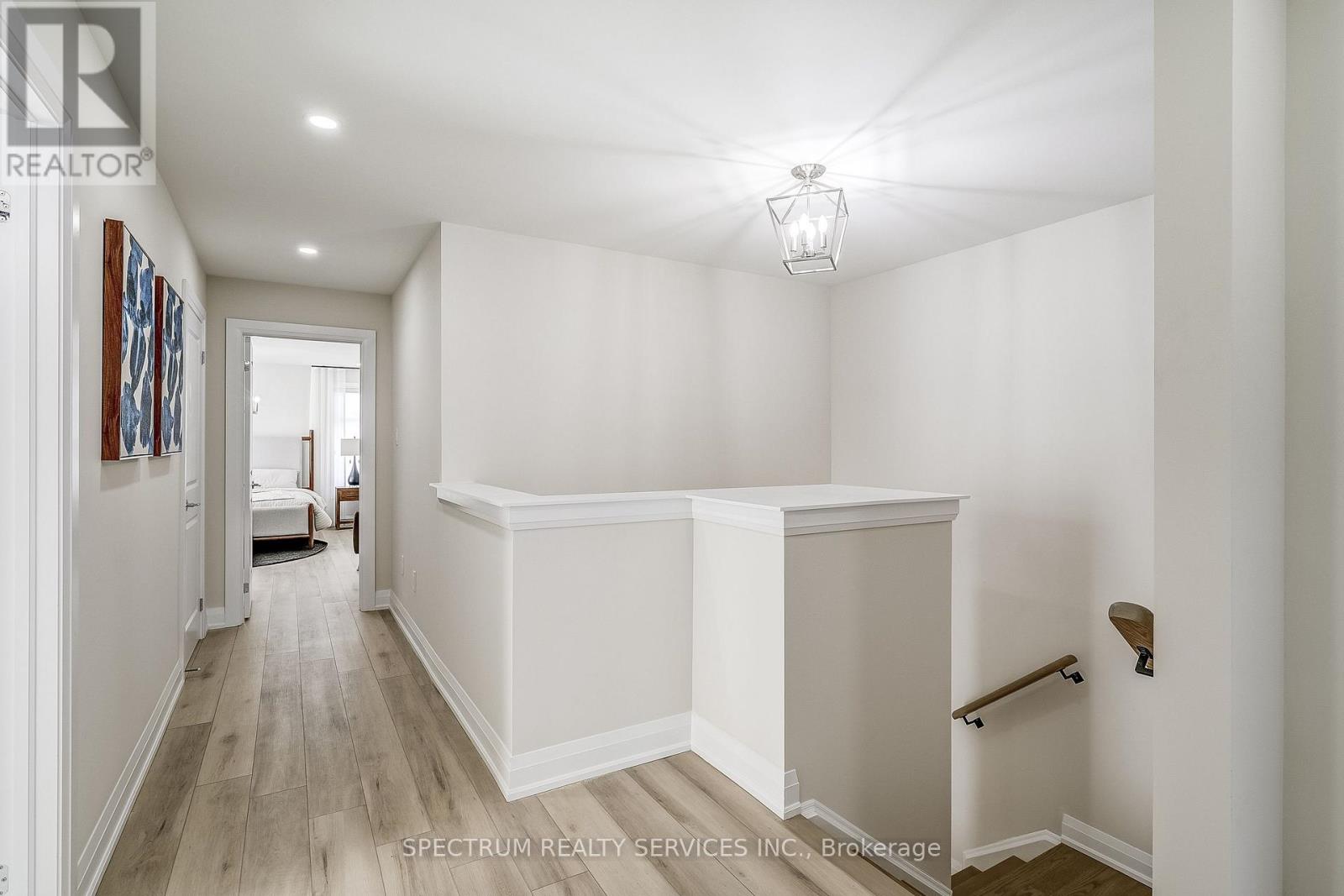 139 Adario Crescent, Vaughan, Ontario  L3L 0G4 - Photo 4 - N12806932