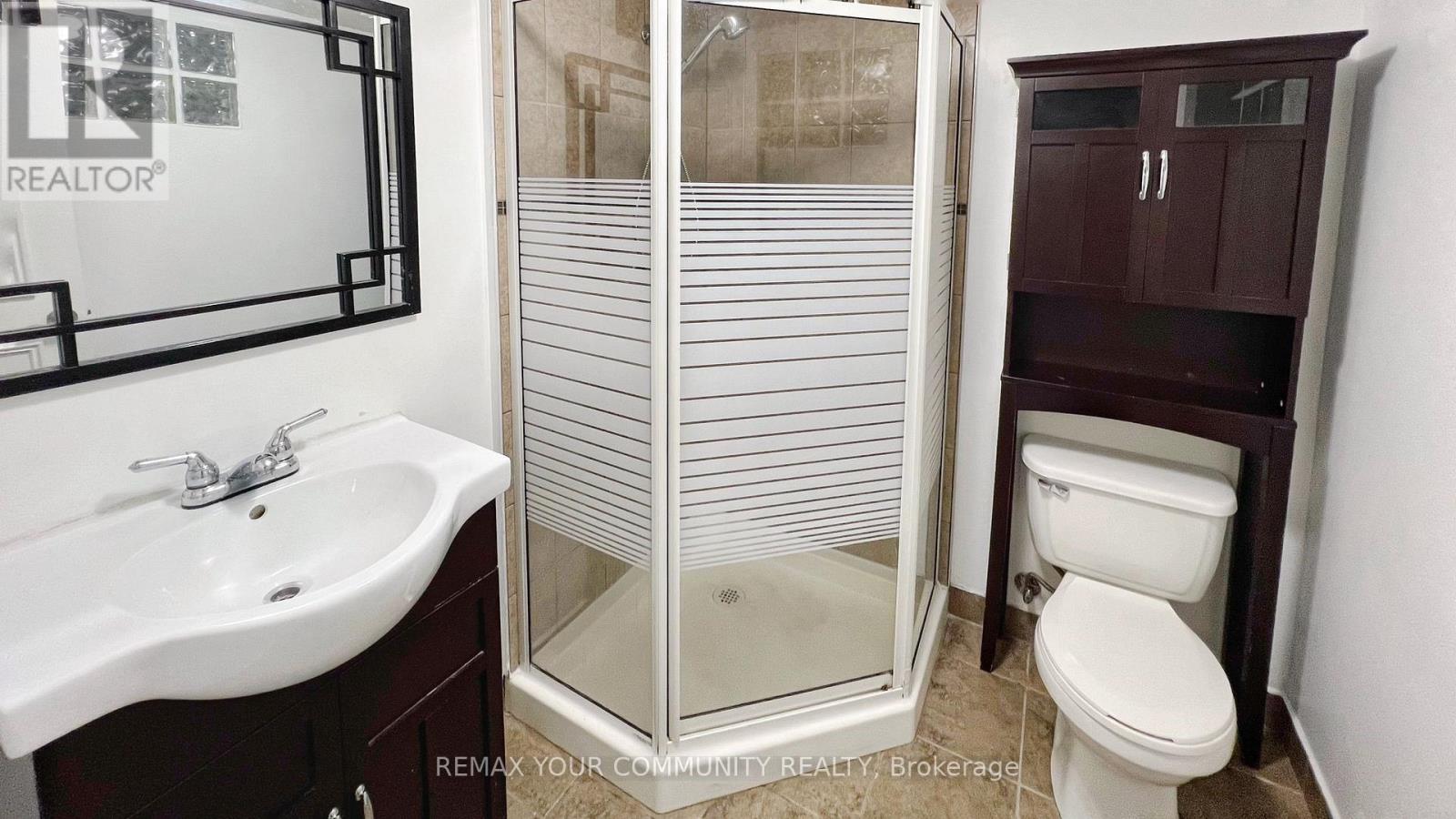 Lower - 32 Collins Crescent, Aurora, Ontario  L4G 2W2 - Photo 11 - N12807022