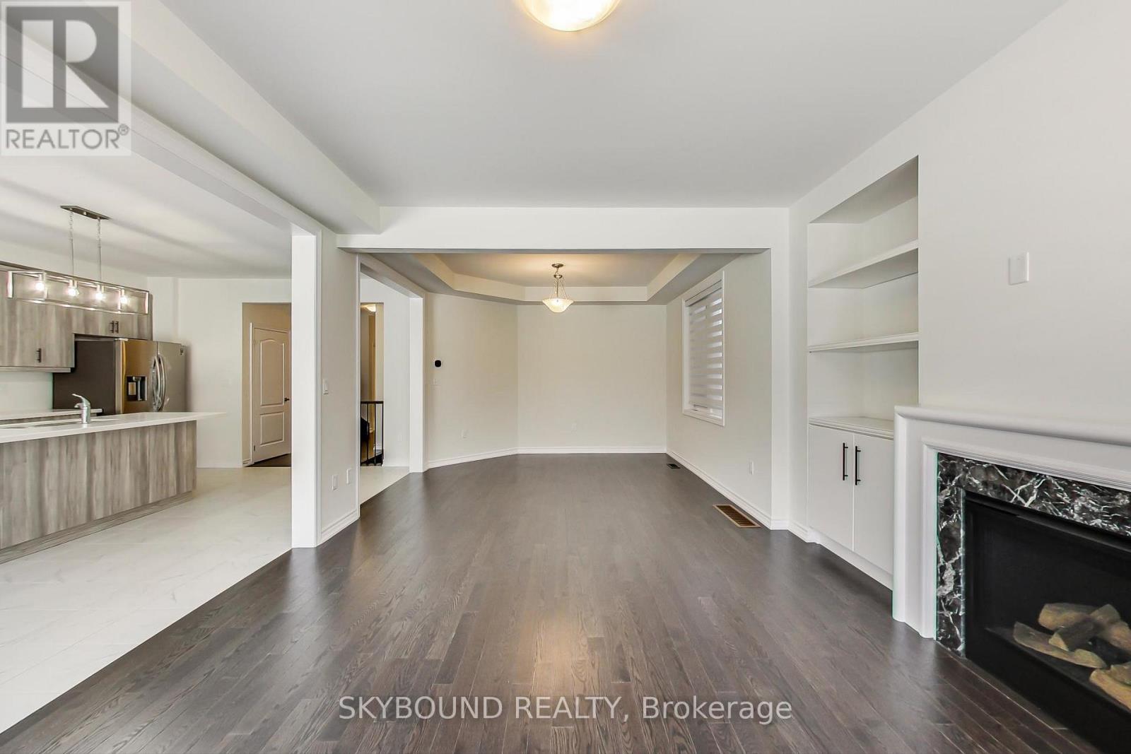 150 Stevenson Crescent, Bradford West Gwillimbury (Bradford), Ontario  L3Z 4M1 - Photo 6 - N12807024