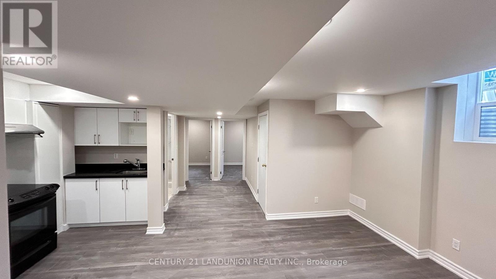 Aru Basement - 98 English Oak Drive, Richmond Hill, Ontario  L4E 3X3 - Photo 11 - N12807062