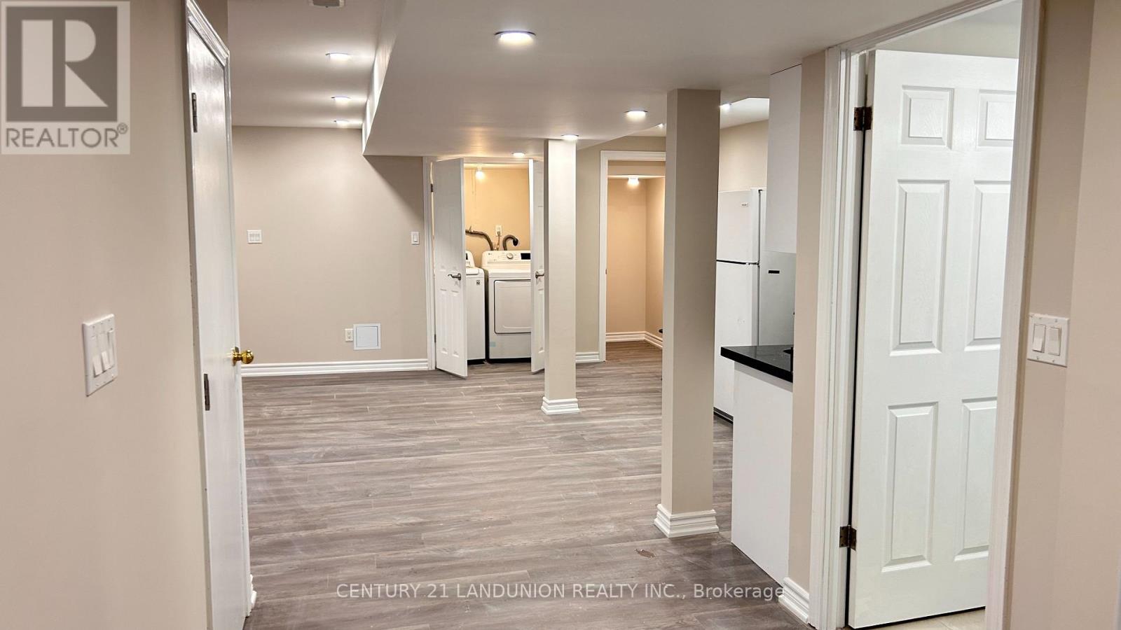 Aru Basement - 98 English Oak Drive, Richmond Hill, Ontario  L4E 3X3 - Photo 18 - N12807062