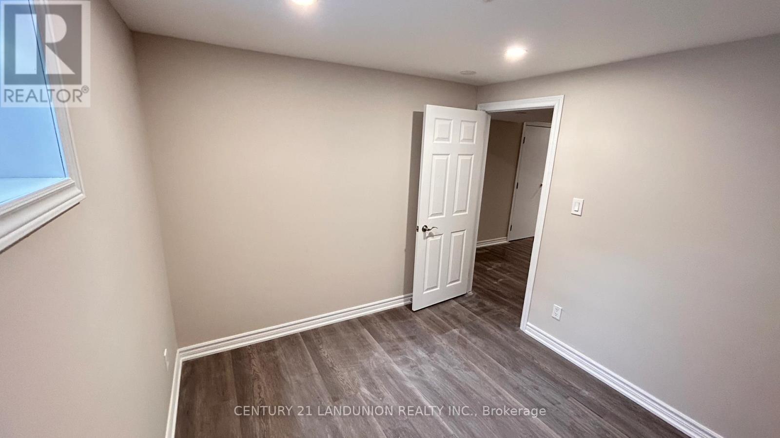 Aru Basement - 98 English Oak Drive, Richmond Hill, Ontario  L4E 3X3 - Photo 6 - N12807062