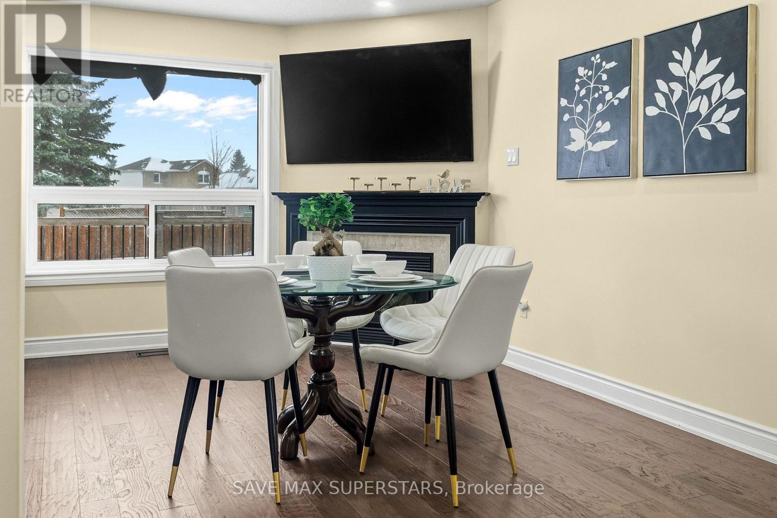 54 Gore Drive, Barrie (Ardagh), Ontario  L4N 5R5 - Photo 17 - S12806958