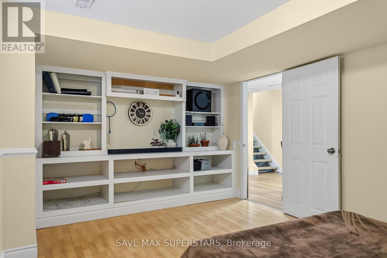 54 Gore Drive, Barrie (Ardagh), Ontario  L4N 5R5 - Photo 41 - S12806958