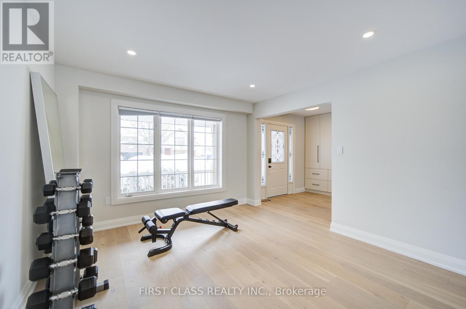 26 Country Lane, Barrie (Painswick South), Ontario  L4N 0E6 - Photo 5 - S12807026