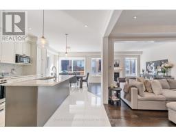 124 MONDIAL CRESCENT, East Gwillimbury, Ontario