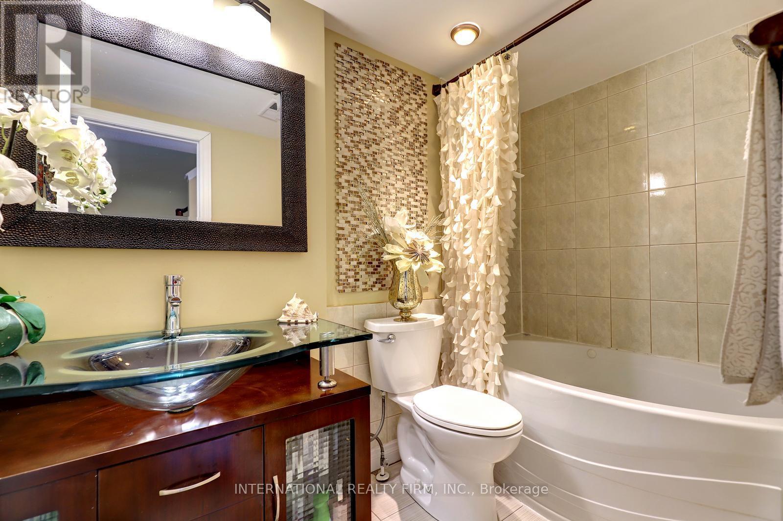 75 - 1168 Arena Road, Mississauga, Ontario  L4Y 4K7 - Photo 16 - W12806928