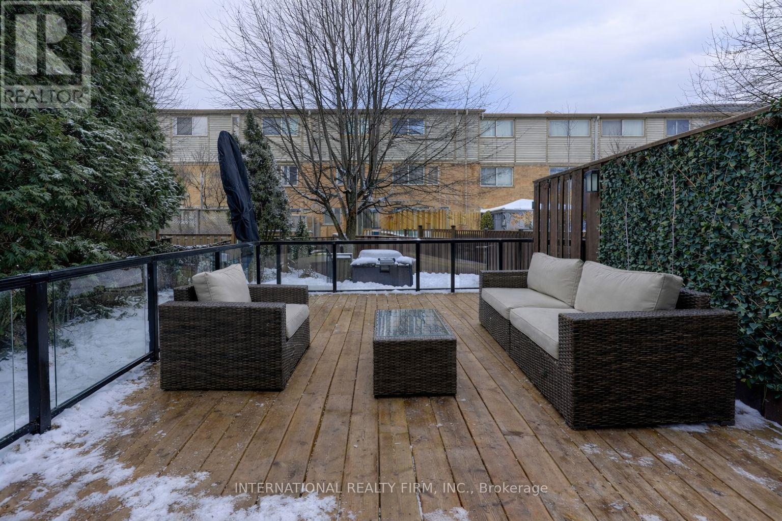 75 - 1168 Arena Road, Mississauga, Ontario  L4Y 4K7 - Photo 5 - W12806928