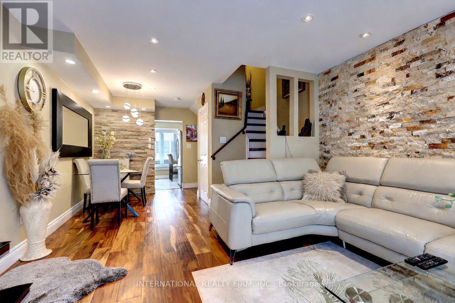 75 - 1168 Arena Road, Mississauga, Ontario  L4Y 4K7 - Photo 7 - W12806928