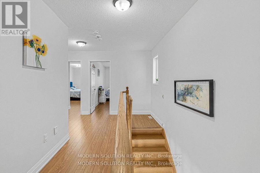 67 Roundstone Drive, Brampton, Ontario  L6X 0K4 - Photo 16 - W12806950