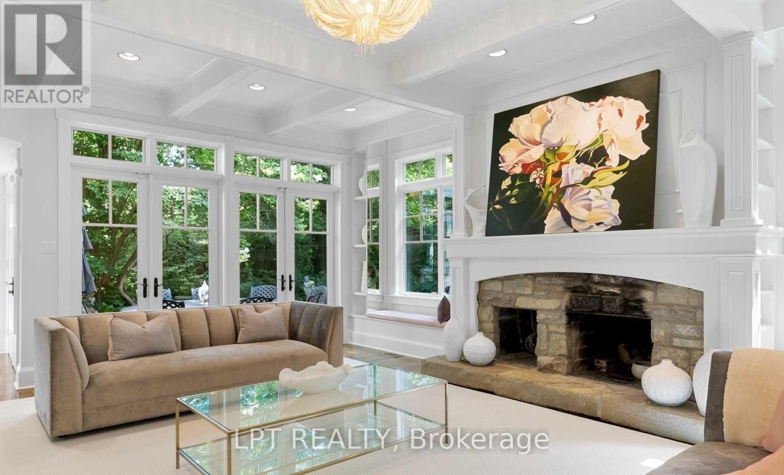 268 Chartwell Road, Oakville, Ontario  L6J 3Z9 - Photo 7 - W12807010