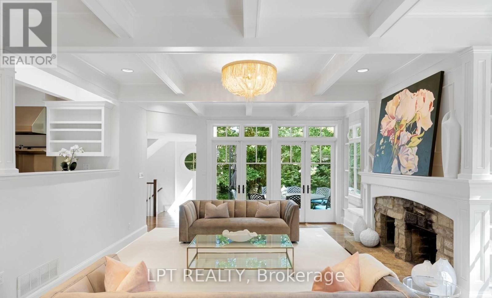 268 Chartwell Road, Oakville, Ontario  L6J 3Z9 - Photo 8 - W12807010