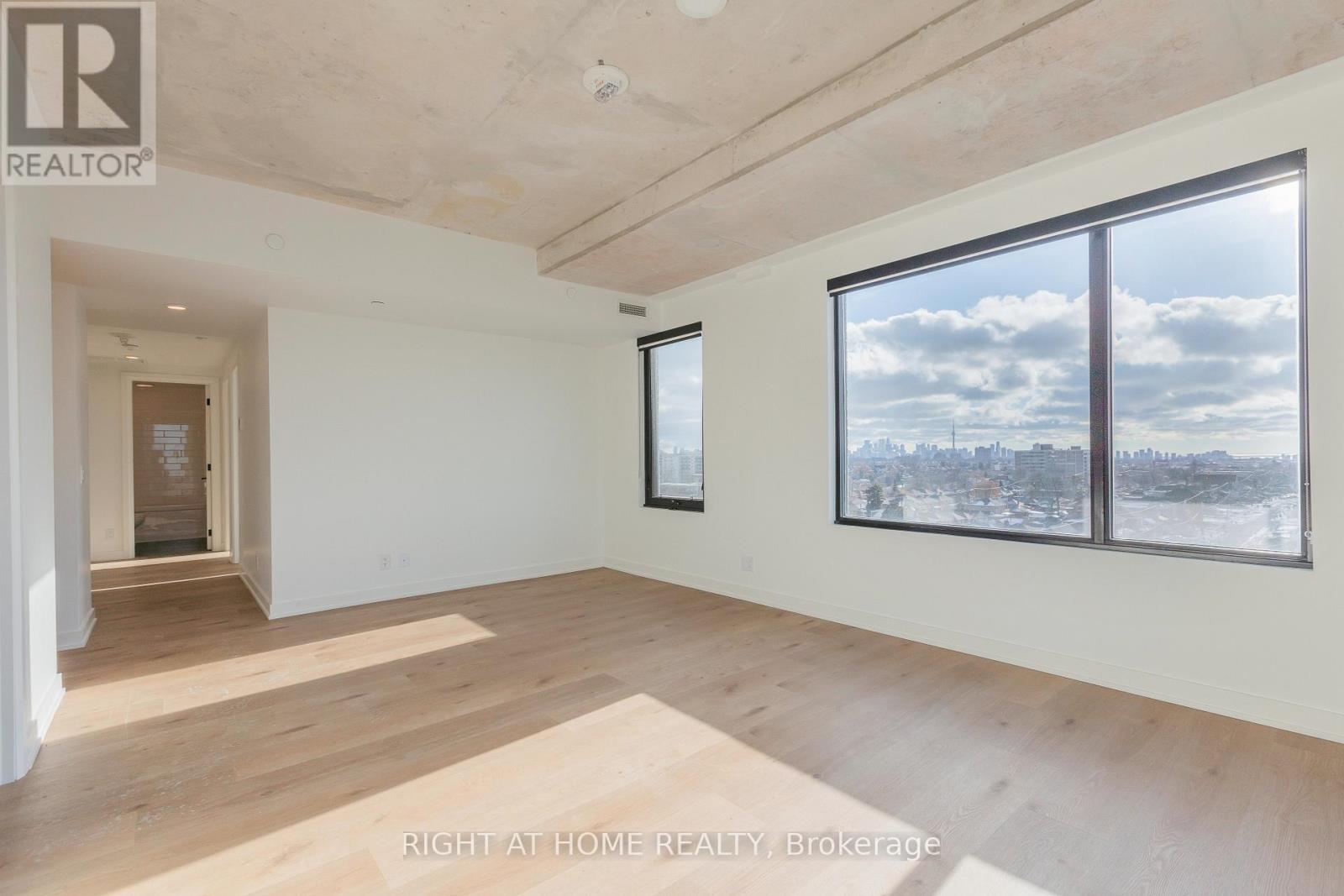 701 - 7 Fairbank Avenue W, Toronto, Ontario  M6E 3Y5 - Photo 17 - W12807020