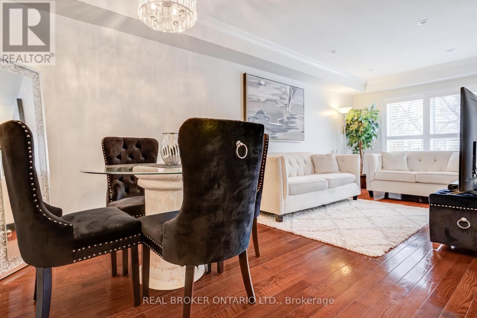 102 - 86 Joymar Drive, Mississauga, Ontario  L5M 7Z6 - Photo 3 - W12807028