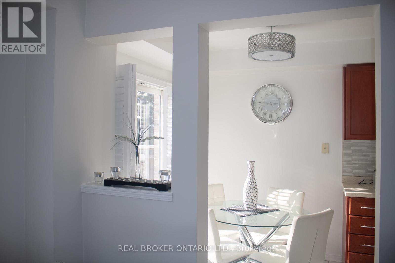 102 - 86 Joymar Drive, Mississauga, Ontario  L5M 7Z6 - Photo 6 - W12807028