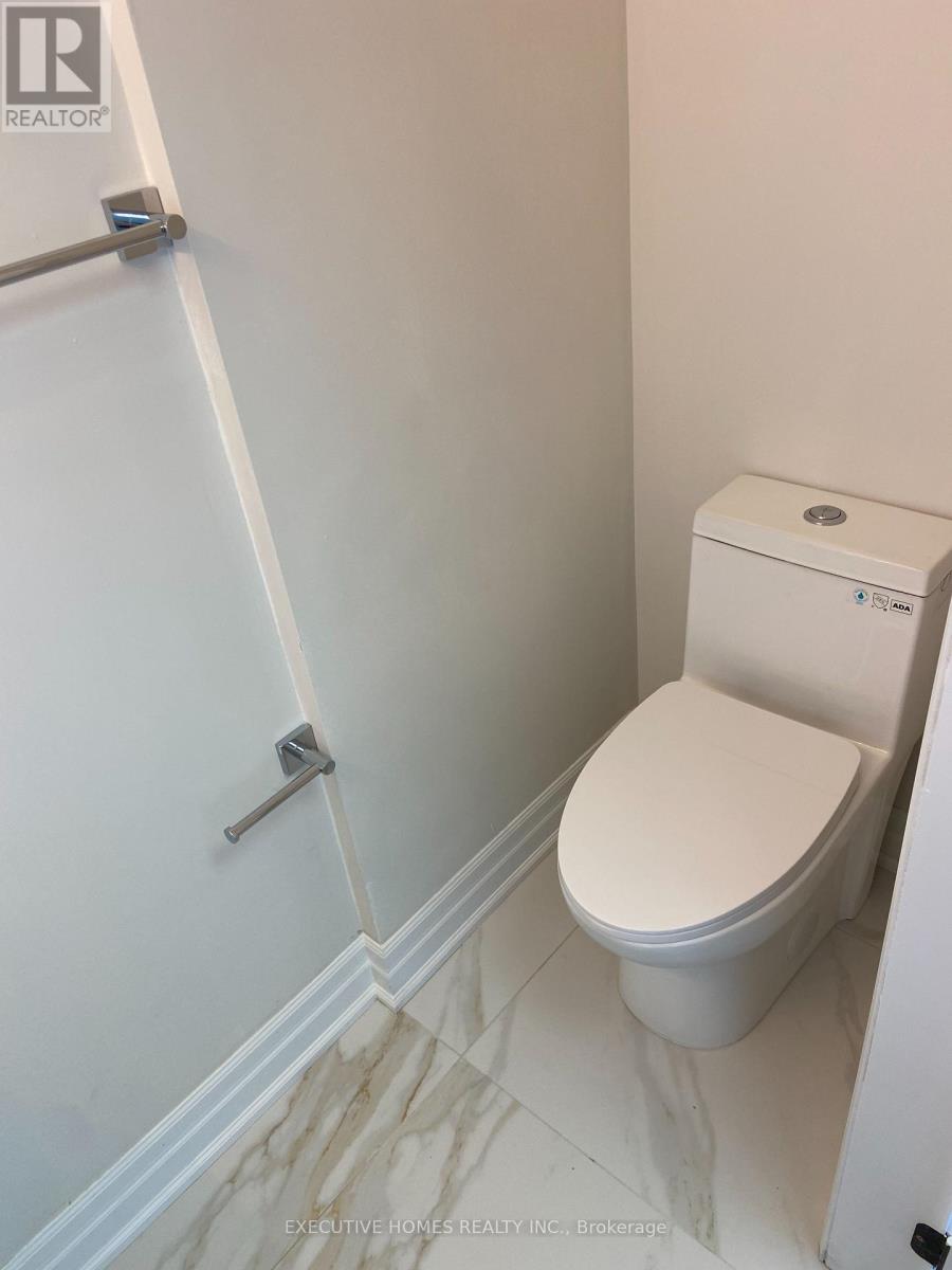 2685 Windjammer Road, Mississauga, Ontario  L5L 1T3 - Photo 24 - W12807034