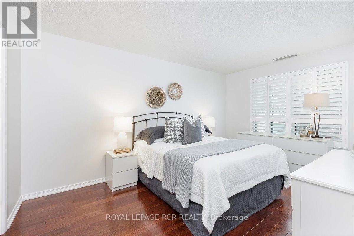 113 - 35 Via Rosedale Way, Brampton (Sandringham-Wellington), Ontario  L6R 3J9 - Photo 11 - W12807068