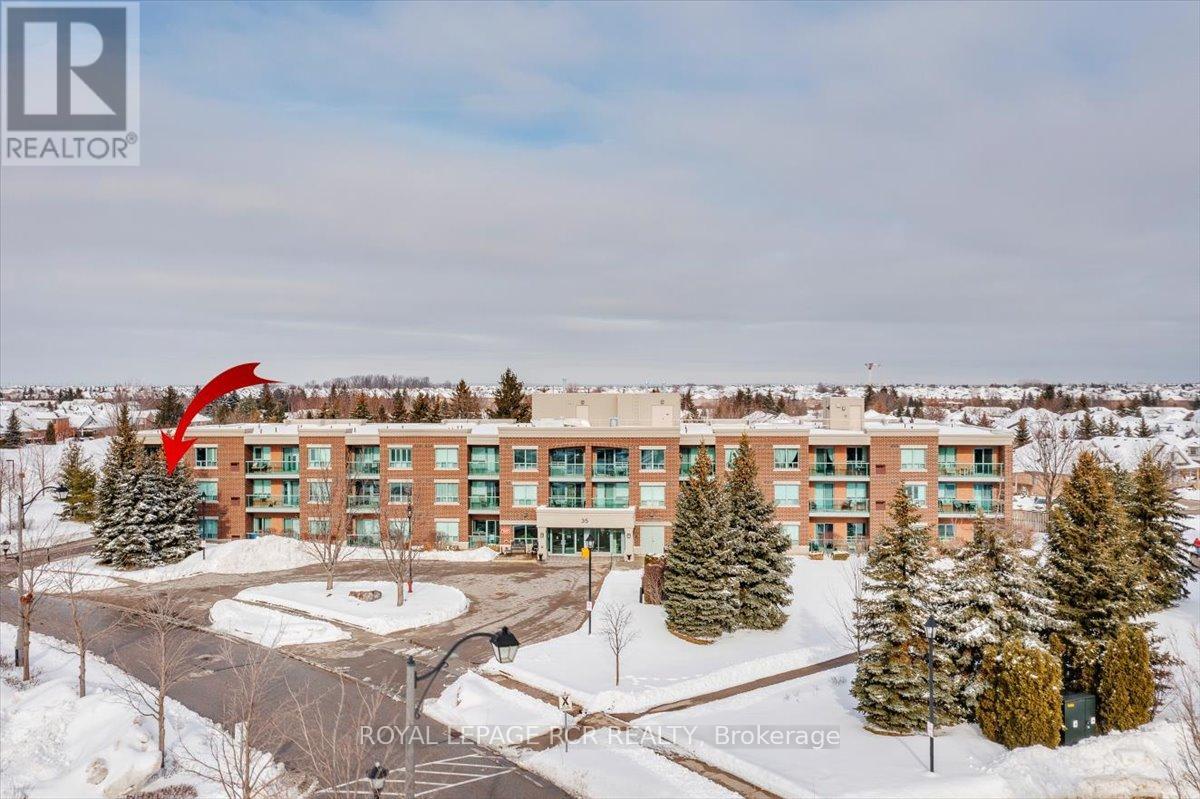 113 - 35 Via Rosedale Way, Brampton (Sandringham-Wellington), Ontario  L6R 3J9 - Photo 2 - W12807068