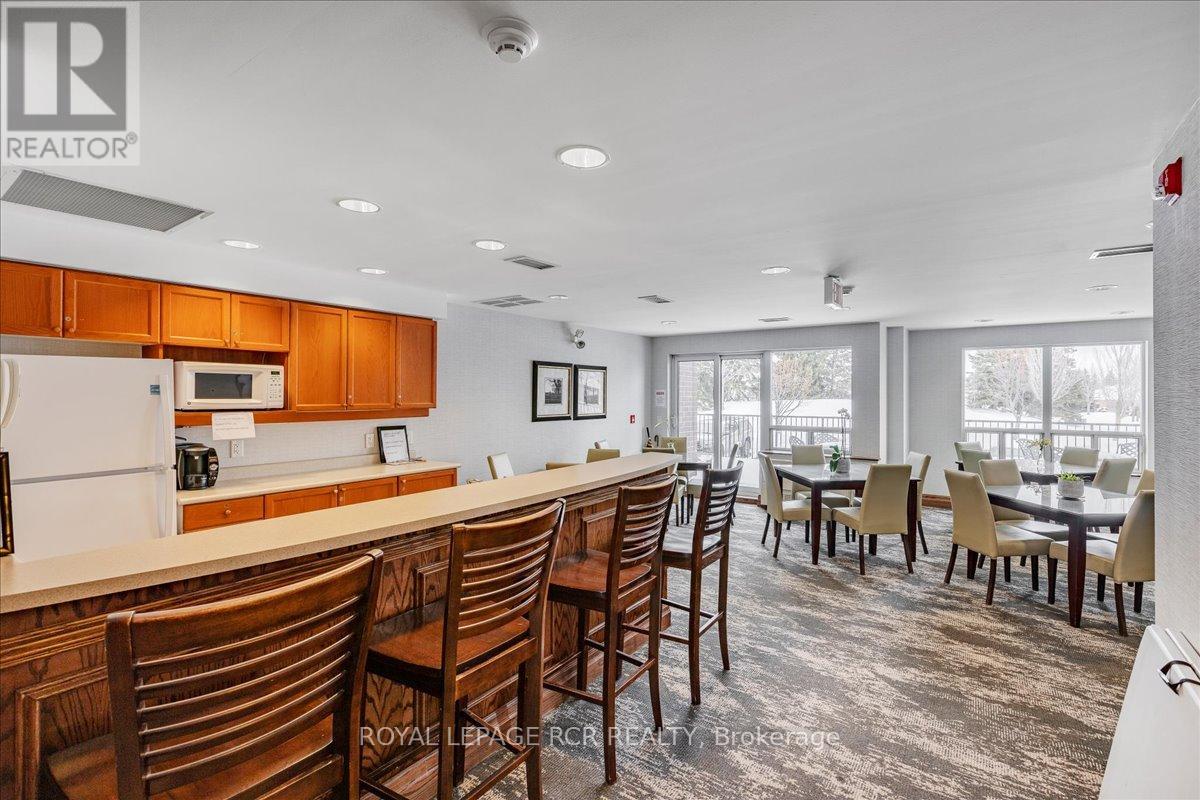 113 - 35 Via Rosedale Way, Brampton, Ontario  L6R 3J9 - Photo 20 - W12807068