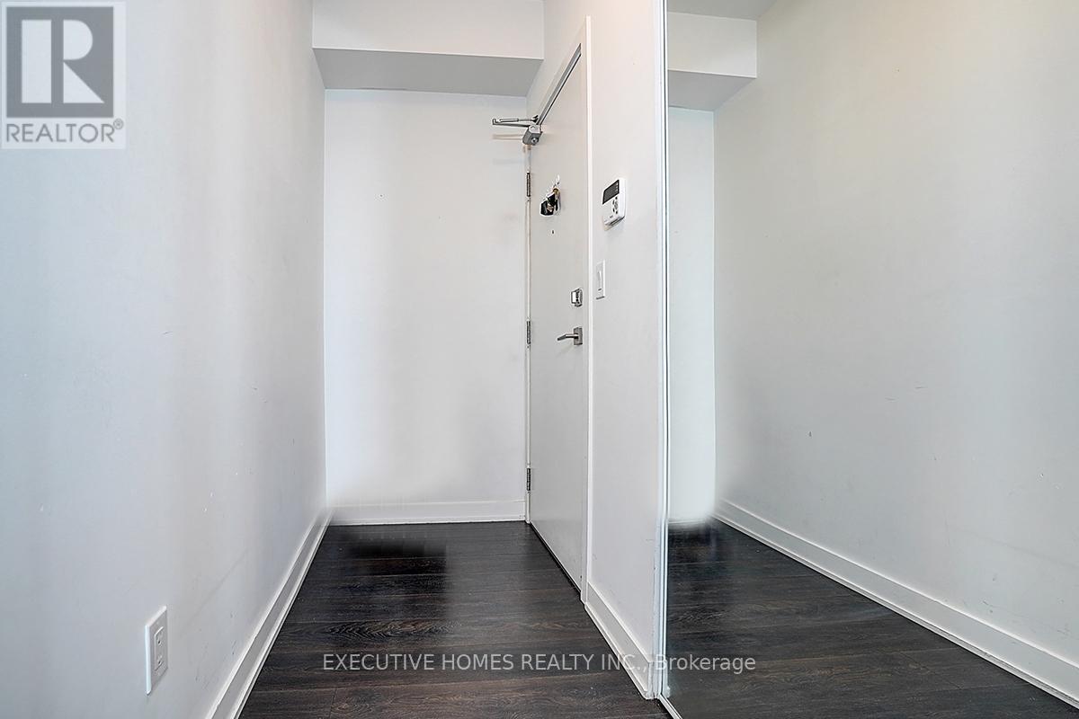 1109 - 4633 Glen Erin Drive, Mississauga, Ontario  L5M 0Y6 - Photo 5 - W12807076