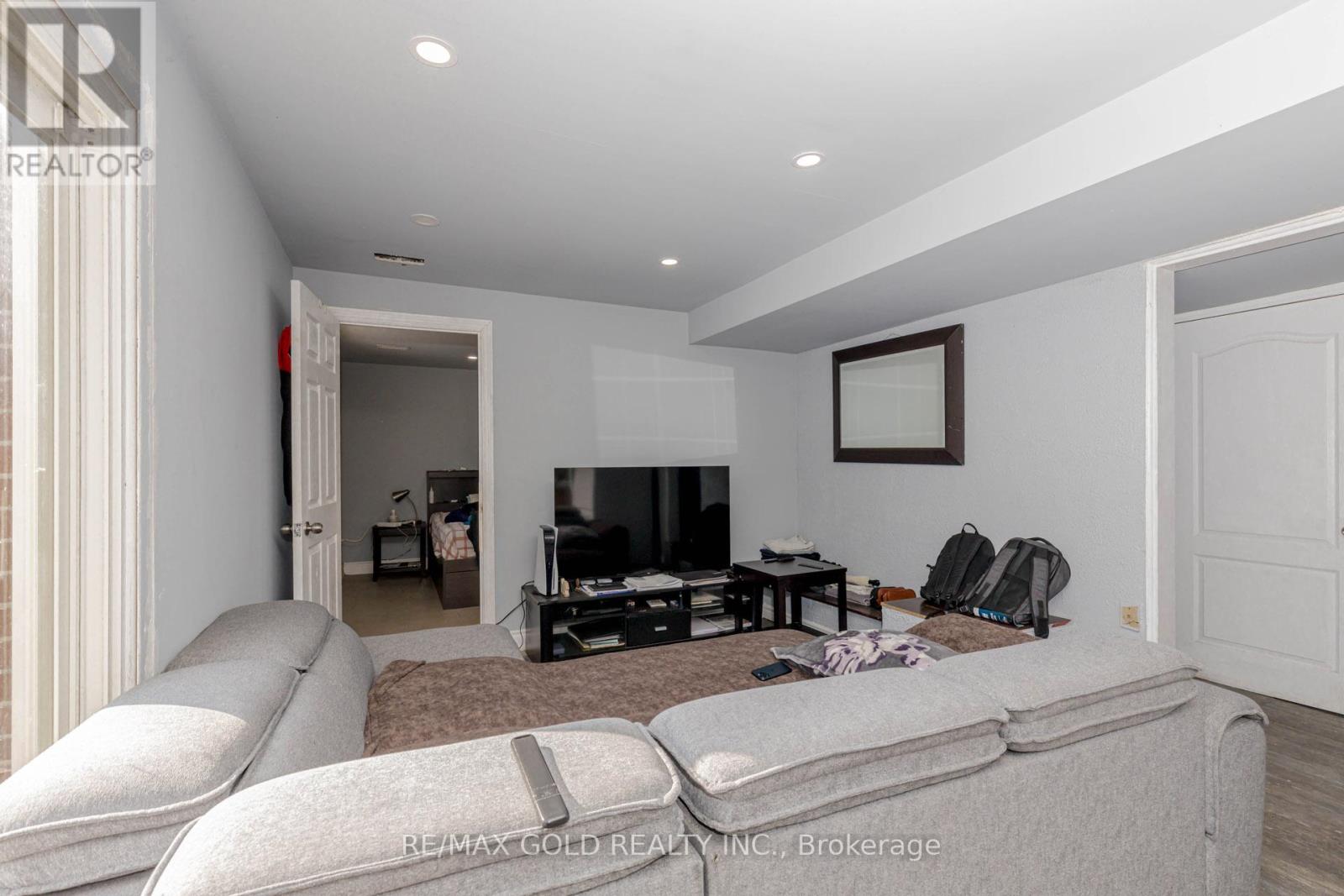 12182 Torbram Road, Caledon, Ontario  L7C 2S6 - Photo 28 - W12807104