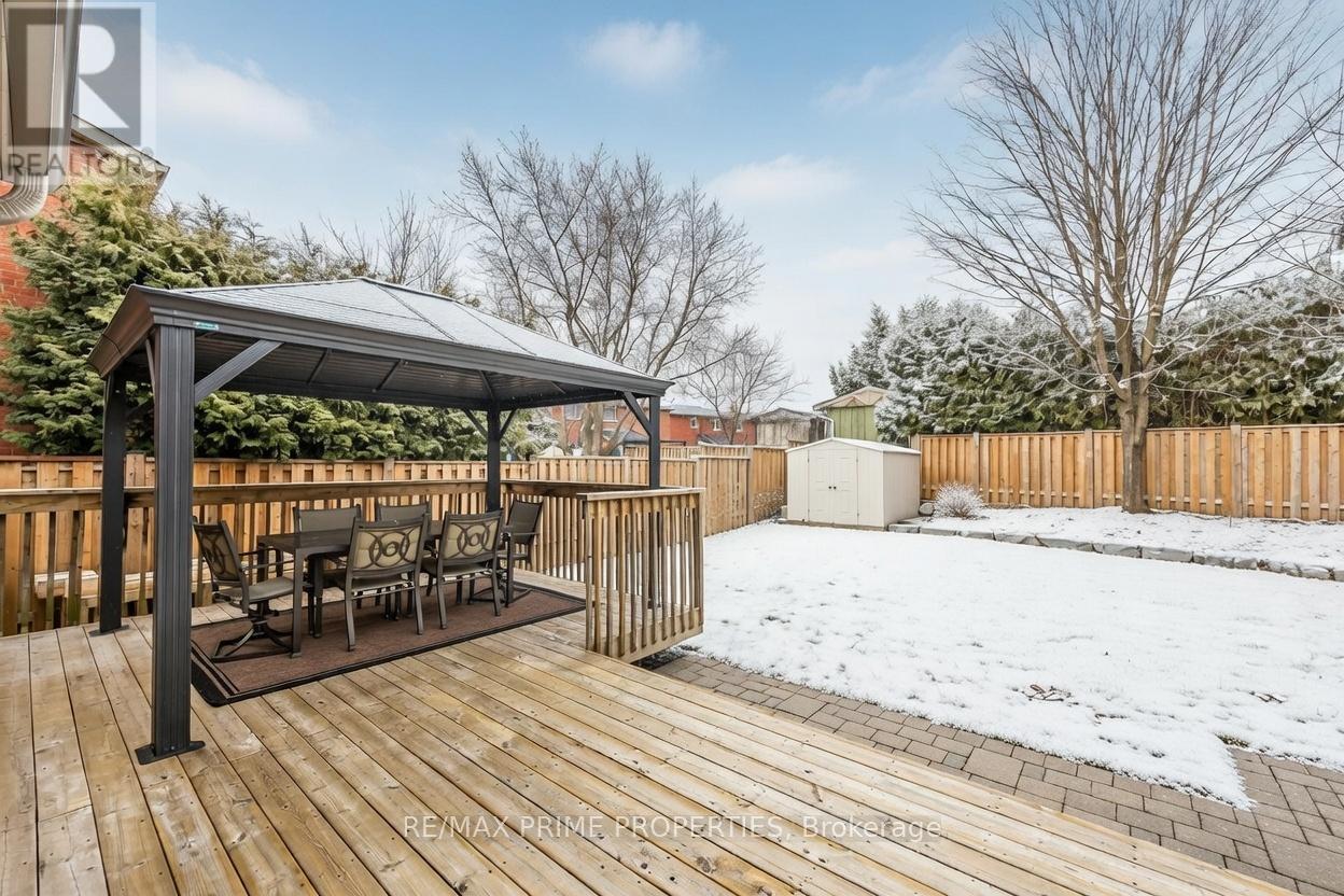 49 De Rose Avenue, Caledon, Ontario  L7E 1A9 - Photo 27 - W12807138