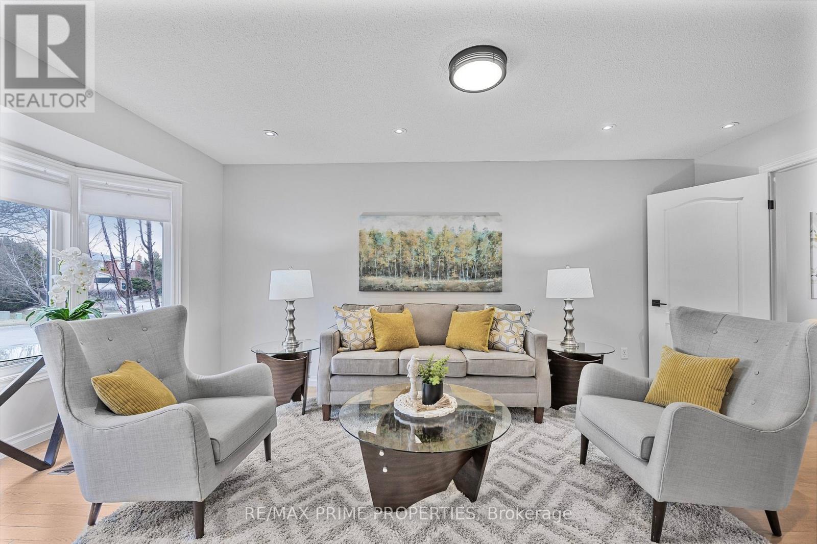 49 De Rose Avenue, Caledon, Ontario  L7E 1A9 - Photo 3 - W12807138