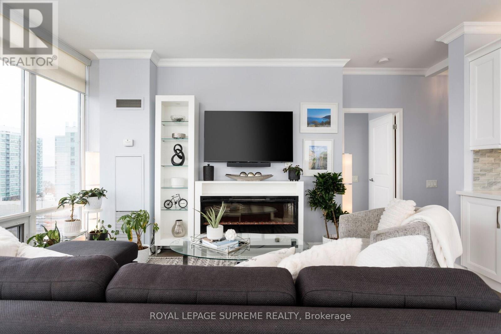 1205 - 15 Windermere Avenue, Toronto, Ontario  M6S 5A2 - Photo 16 - W12807162