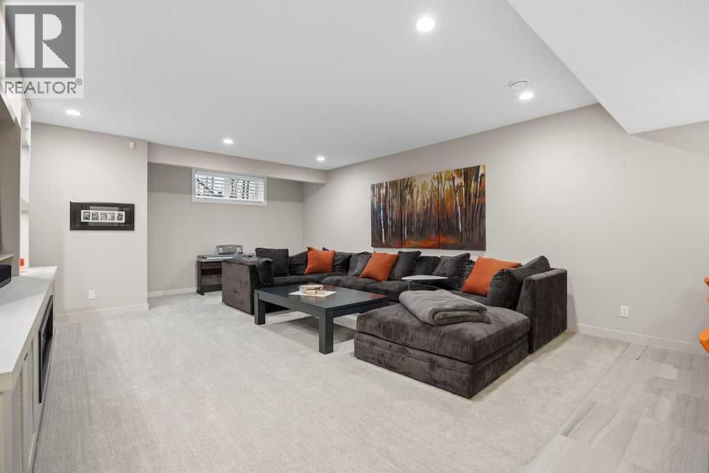 15 Cortina Villas Sw, Calgary, Alberta  T3H 0W8 - Photo 36 - A2286681