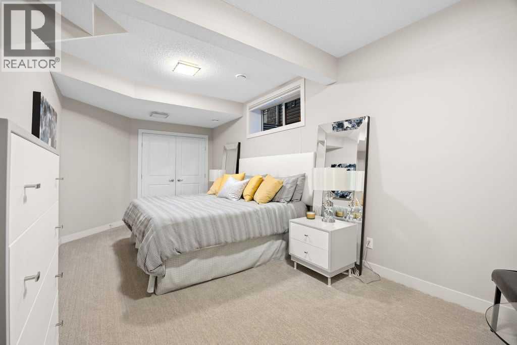 15 Cortina Villas Sw, Calgary, Alberta  T3H 0W8 - Photo 42 - A2286681