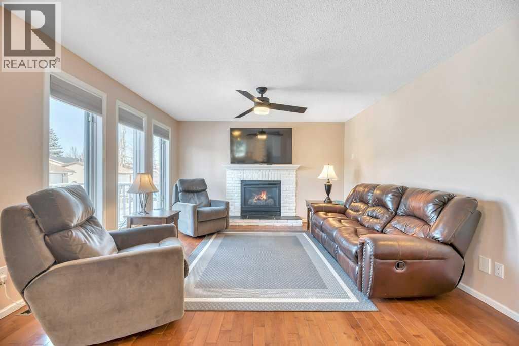 11 Maple Garden, Strathmore, Alberta  T1P 1G3 - Photo 12 - A2287334