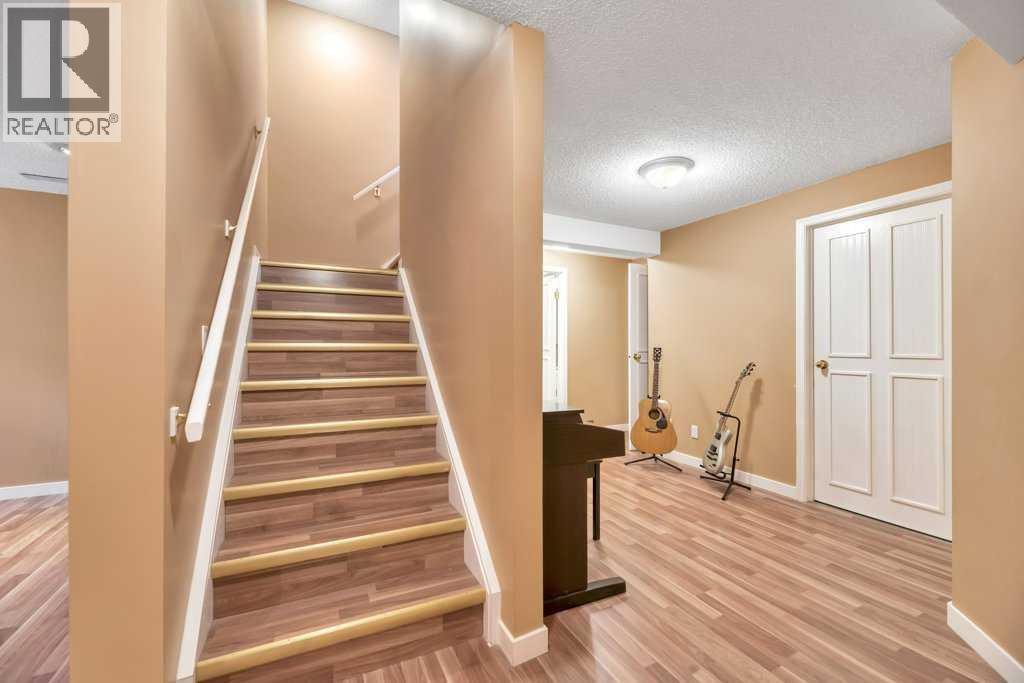 11 Maple Garden, Strathmore, Alberta  T1P 1G3 - Photo 32 - A2287334